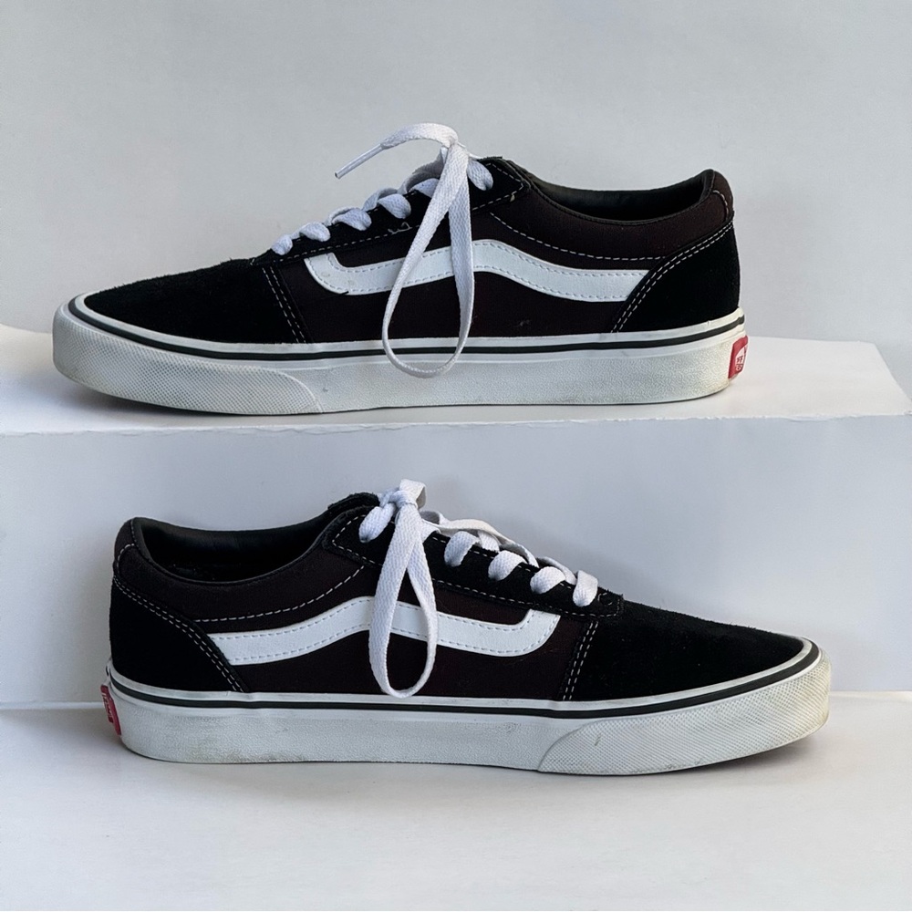 Van's Low-Top Sneakers Women's 8 - Picture 2 of 12